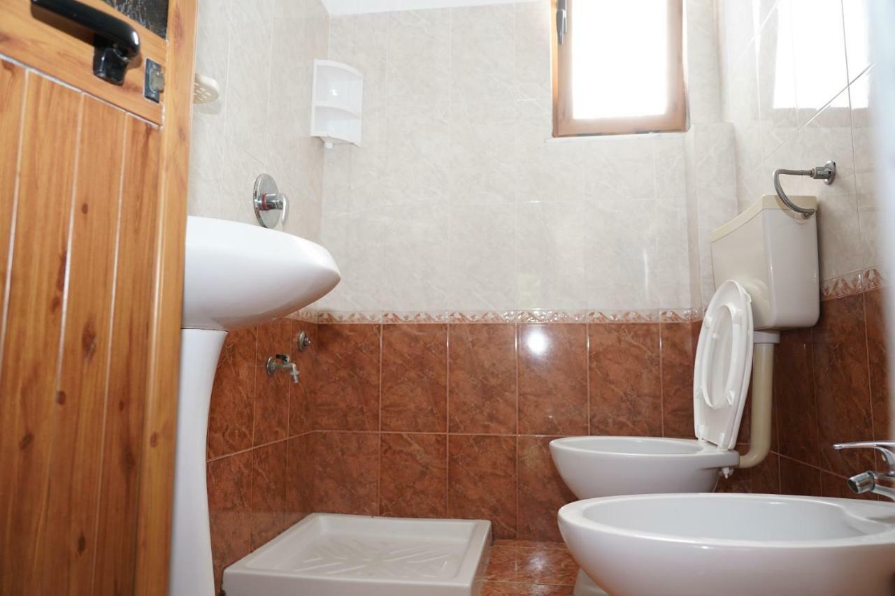 Vila Gridi- Apartamente Me Qera Spille Exterior foto